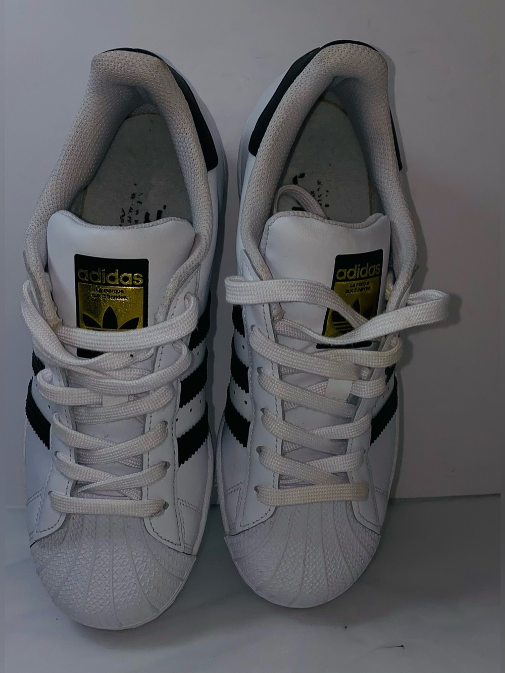 Adidas Superstar Womens Size 6 White Black Athletic Lifestyle Shoes Sneakers